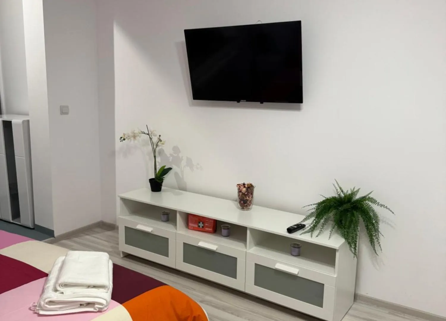 Titan Park Studio Бухарест 0*,  Румыния